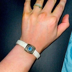 Pleather Bling bracelet with aquamarine stone centered in silver box charm